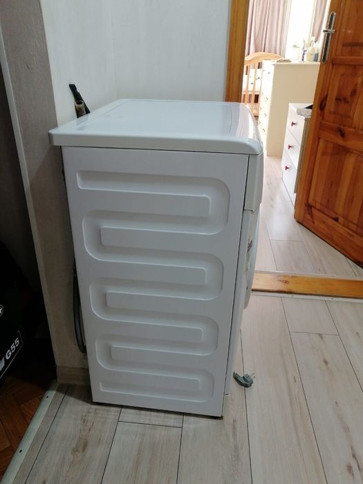 Продам стиральную машинку