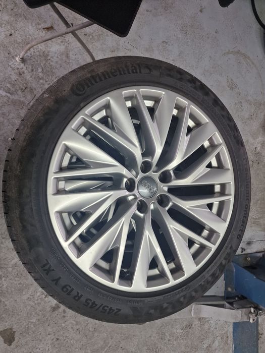 Гуми с Джанти за Audi A6,A7,A8 245/45 R 19 Continental 2025