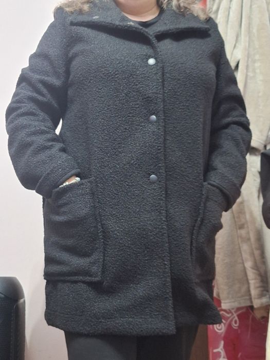 Дамско буклено палте за 30лв