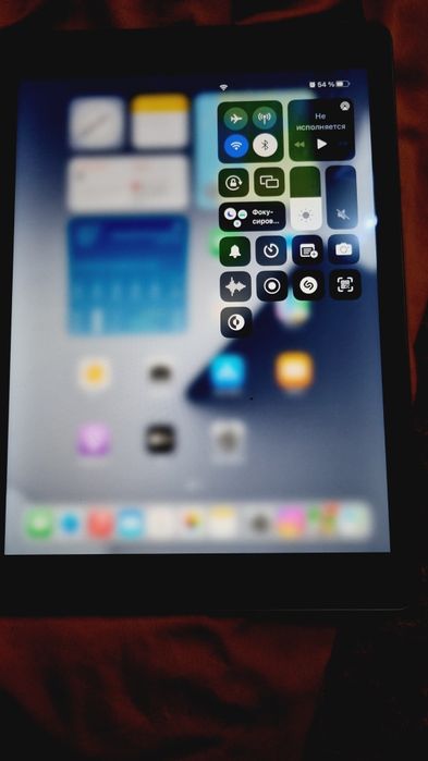 Ipad air 2 sim karta tushadi 32 GB