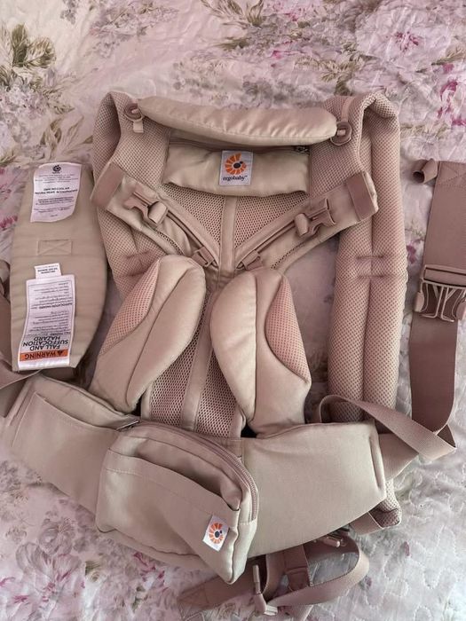 Marsupiu Ergobaby Omni360 CoolAir Mesh