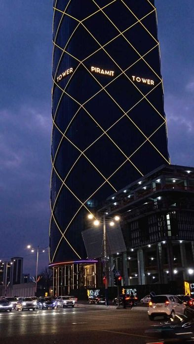 Офис в Piramit Tower
