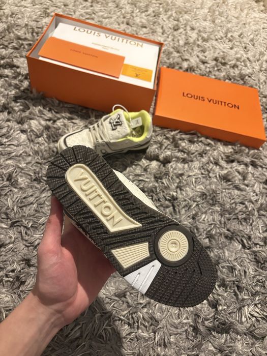 Louis Vuitton trainer