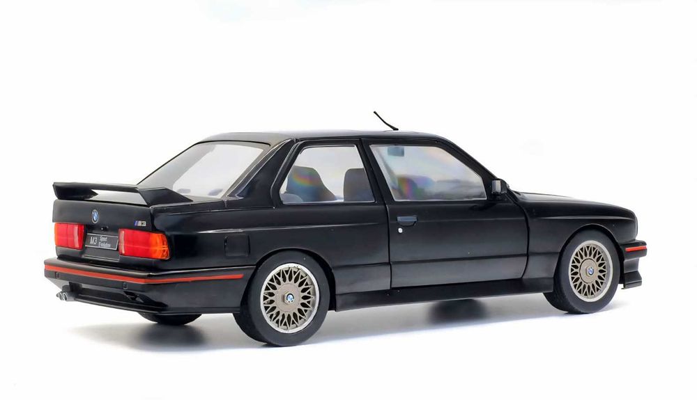 Macheta BMW E30 Sport Evo 1:18 Solido
