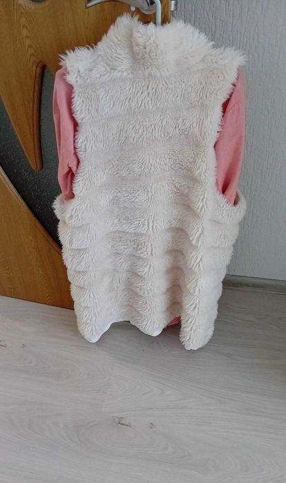 Дамска риза + ПОДАРЪК пухен елек