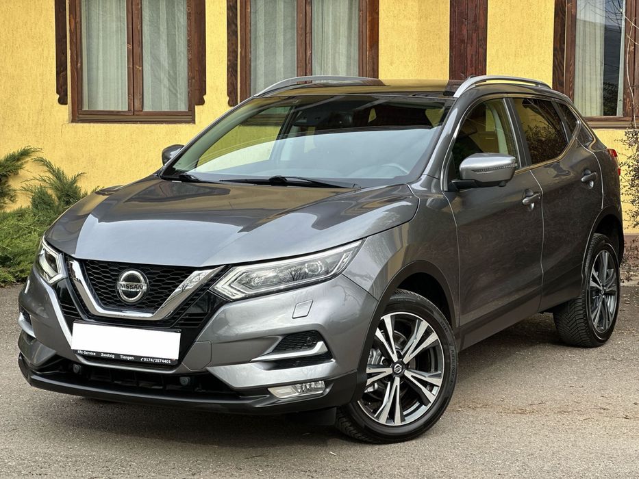 Nissan~Qashqai~Tekna~4 X 4~1.6~Camera 360~