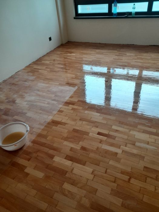 ЦИКЛЕНЕ НА ПАРКЕТИ.Подови и паркетни услуги.