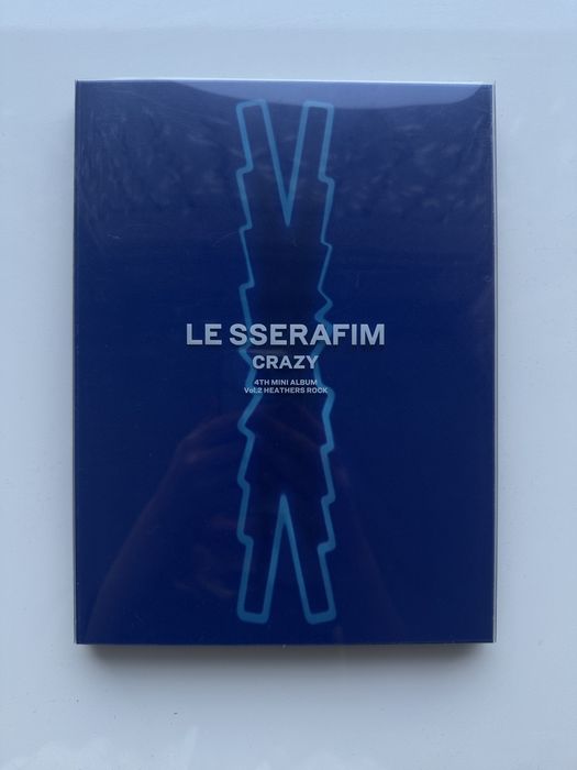 Кпоп албум LE SSERAFIM 4th mini album CRAZY