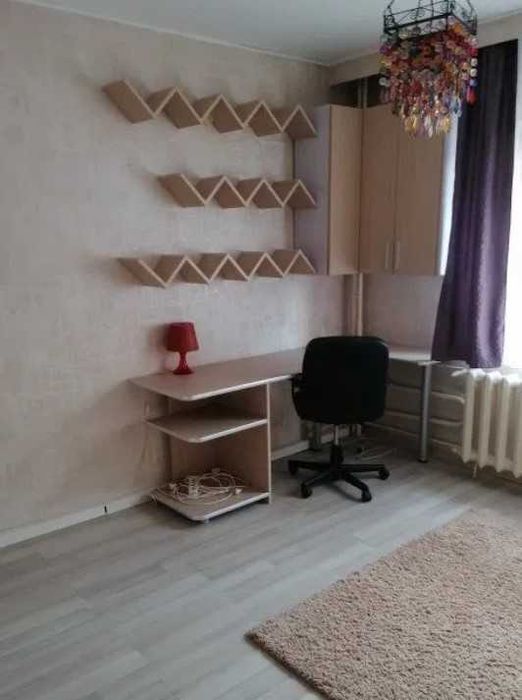 Дава се под наем Тристаен апартамент в Пловдив, Кючук Париж - 75 кв.м за 209.1 € - Снимка #2