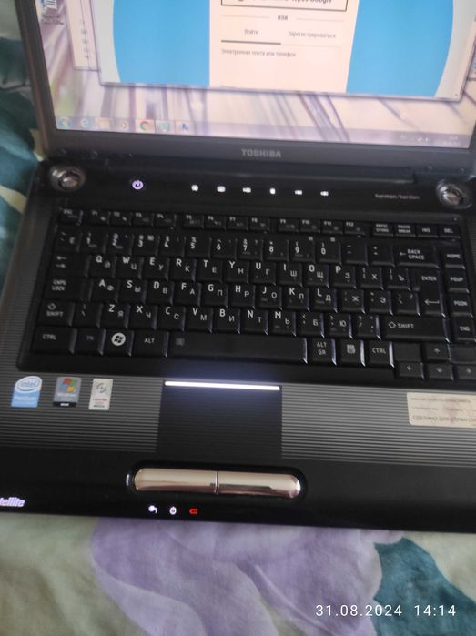 Ноутбук  Toshiba