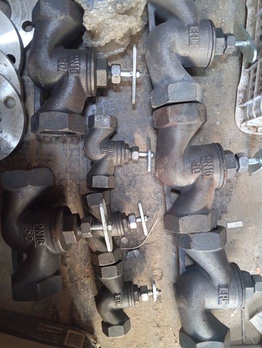 Винтелны краны флянцы