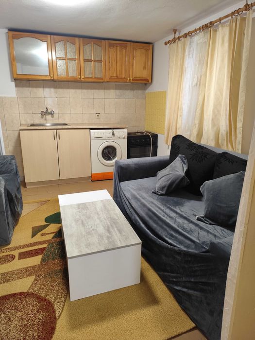 Дава се под наем Двустаен апартамент в Благоевград, Еленово 2 - 45 кв.м за 153 € - Снимка #3