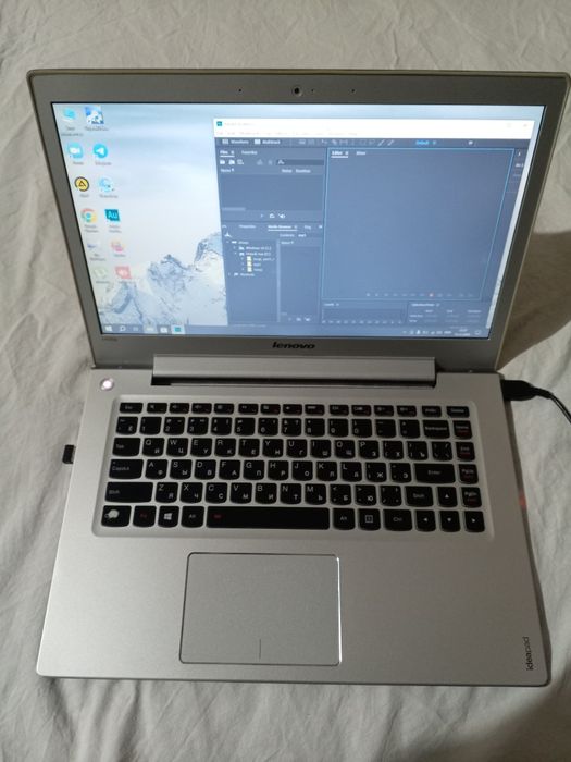 ноутбук Lenovo i3-4030