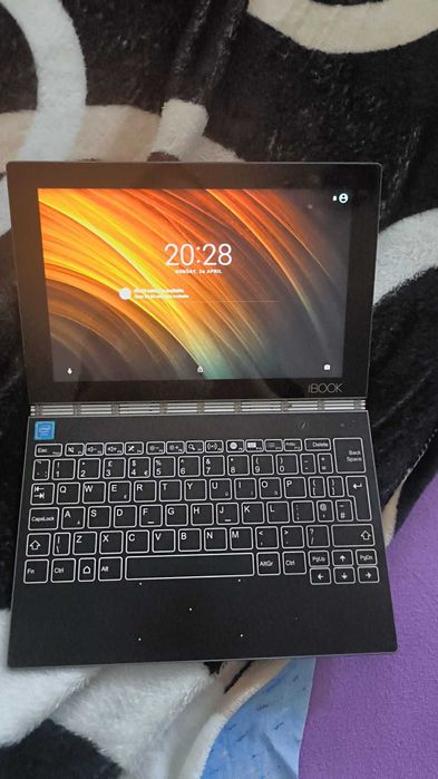 Tableta Lenovo Yoga X90F