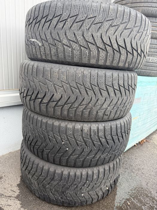 Зимни гуми 255/55/18