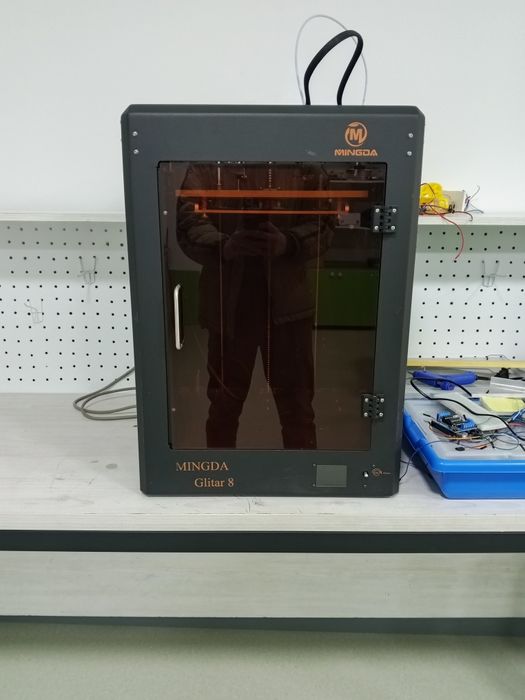 3д принтер Mingda Guitar 8