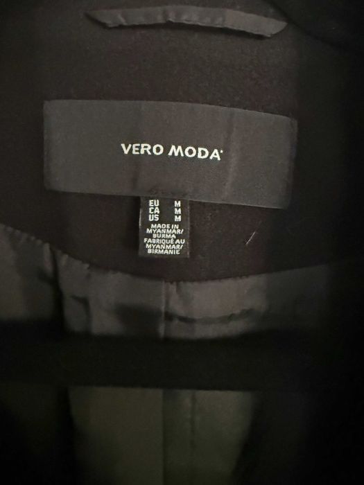 Vero Moda черно дълго палто M – отлично състояние