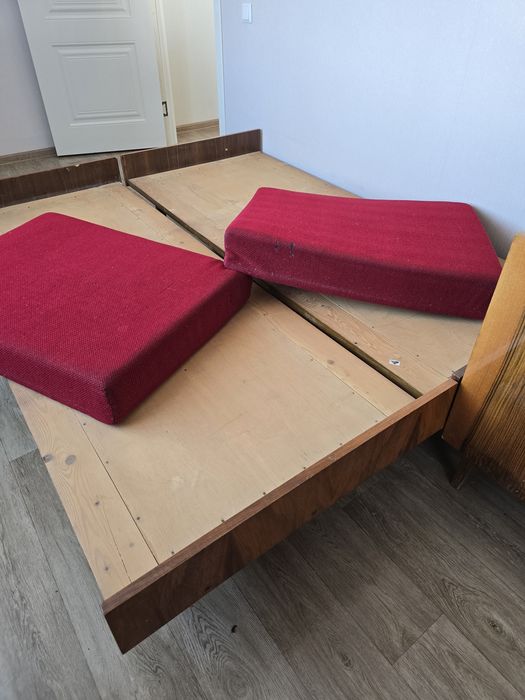 Продам двухспальную кровать