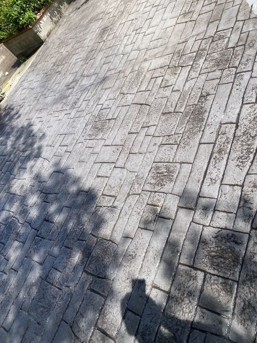 LKE Beton Amprentat •Beton Amprentat•Terase•Alei•Curți•Execuție Profesională•Bragadiru•Voluntari•Otopeni•Corbeanca•Buftea•Mogosoaia•Domnesti•Chitila