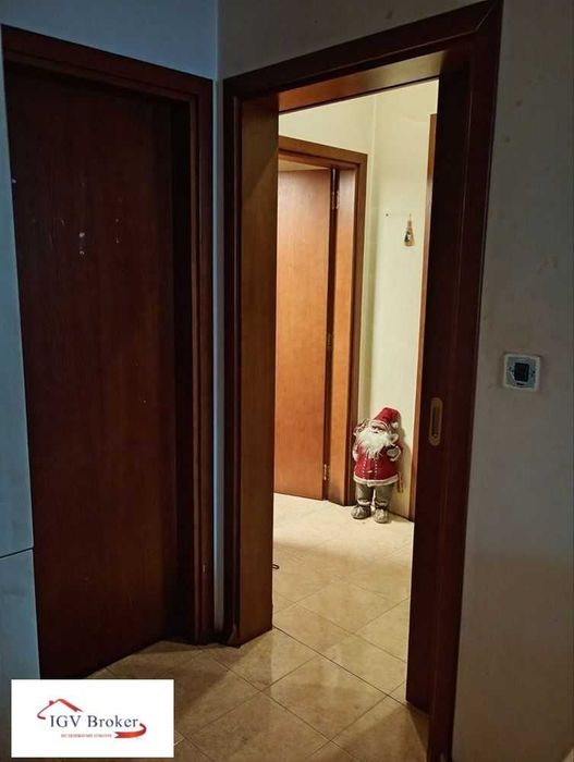 Двустаен апартамент в Центъра