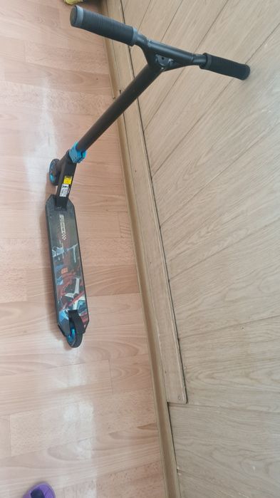 Продам трюковой самокат