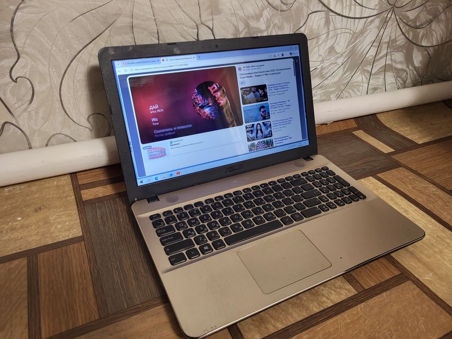 Продам/обмен Ноутбук Asus
