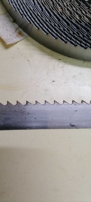 Части за дърводелски машини.