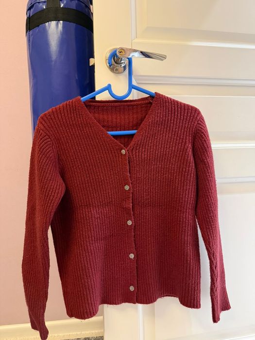 Продам женскую одежду