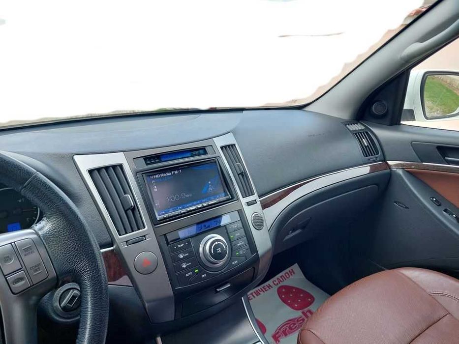 2012 Hyundai Veracruz Limited един собственик - 51, 000 километра.