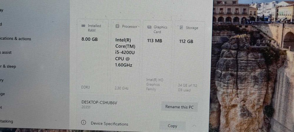 Laptop Lenovo cu procesor I5-4200U,8 Gb RAM si SSD de 120 Gb