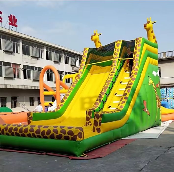 Tobogan Gonflabil de Închiriat