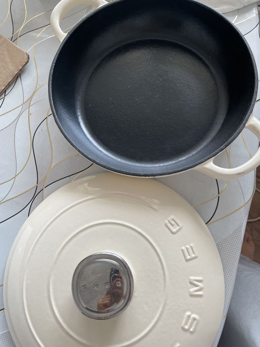 Smeg чугунная сковородка