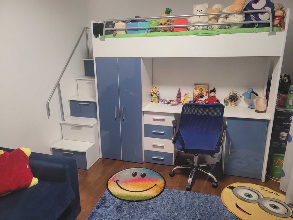 Set mobilier camera copil ca nou!!!