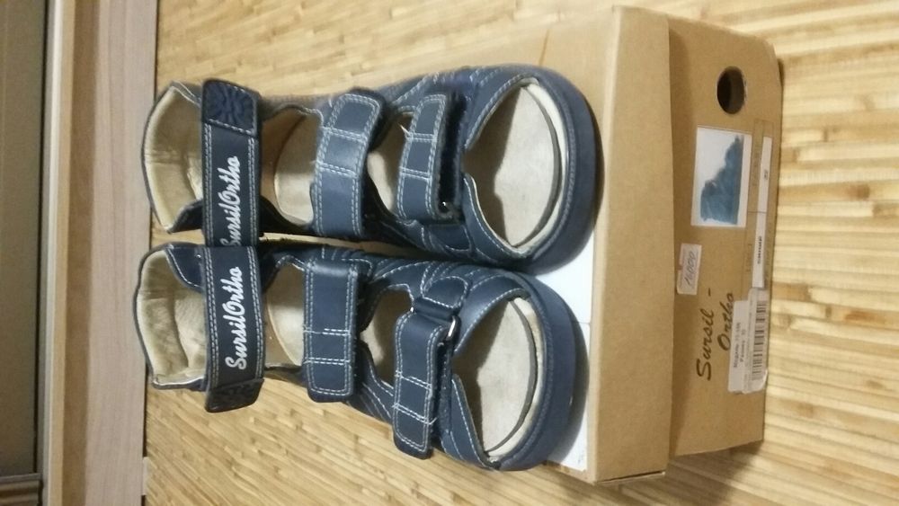 Ортопедические сандалии