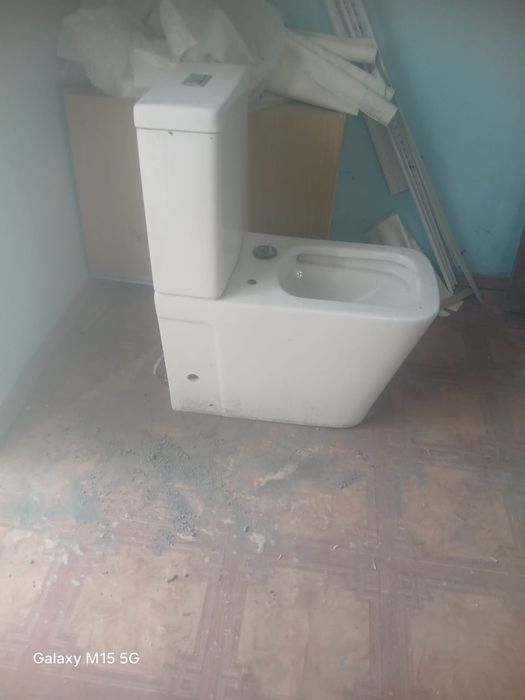 Продается унитаз