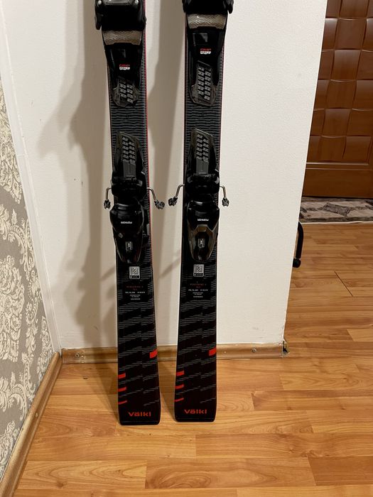 Schiuri 165 cm volkl peregrine x  skiuri
