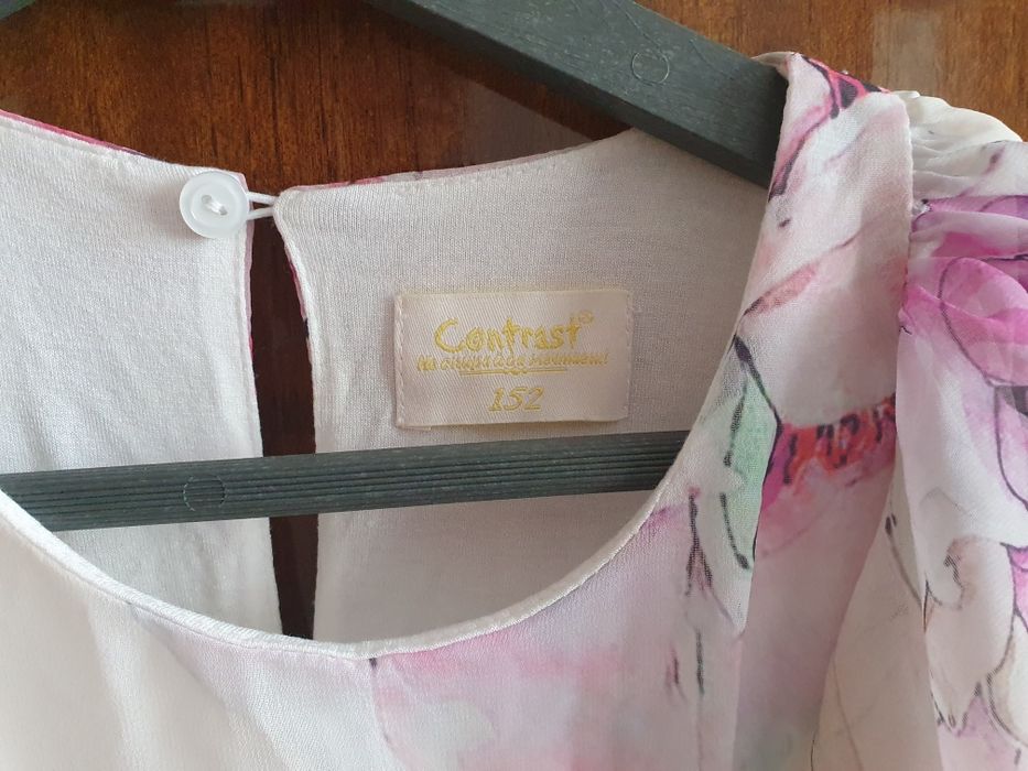 Дрешки за момиче