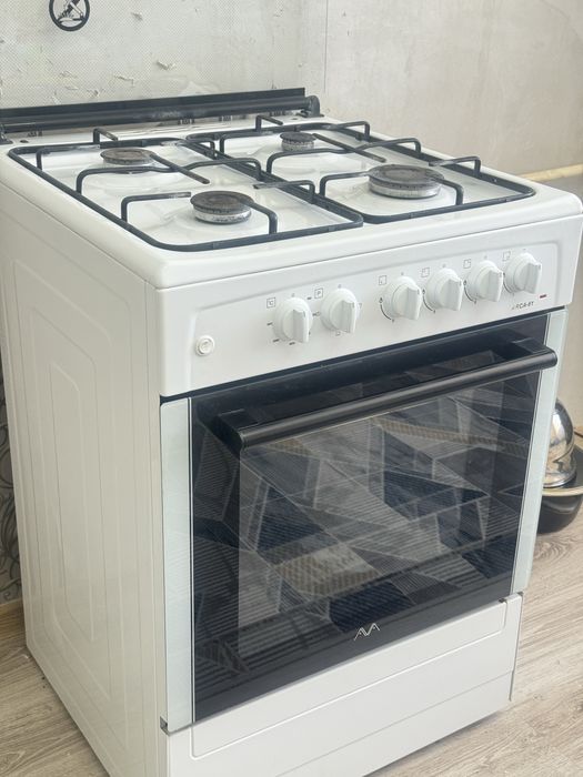 Продам газплиту 60 см