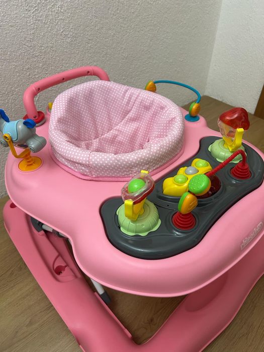 Бебешка проходилка за момиче