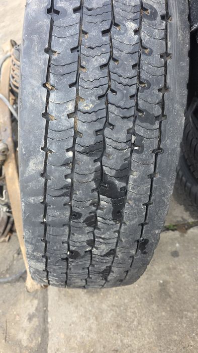 4 anvelope 295 80 22.5 Michelin Autocar / Camion