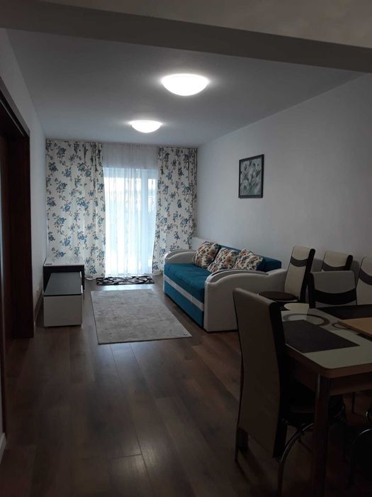 Inchiriez apartament 2 camere , situat in Complex Viva-City