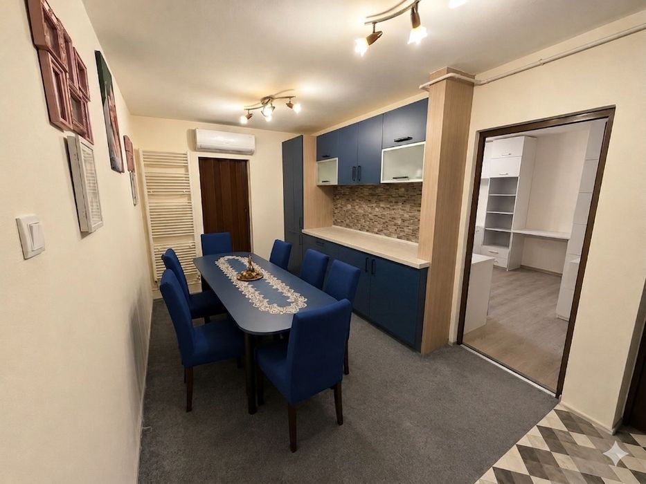 Apartament 2 camere, etaj 1, în Cetate, strada Detunata