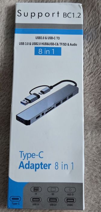 Hub usb c deosebit