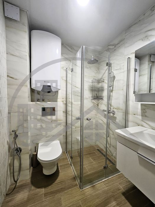 Продава се Двустаен апартамент в к.к. Св.Св. Константин и Елена - 66 кв.м за 2910 €/кв.м - Снимка #9