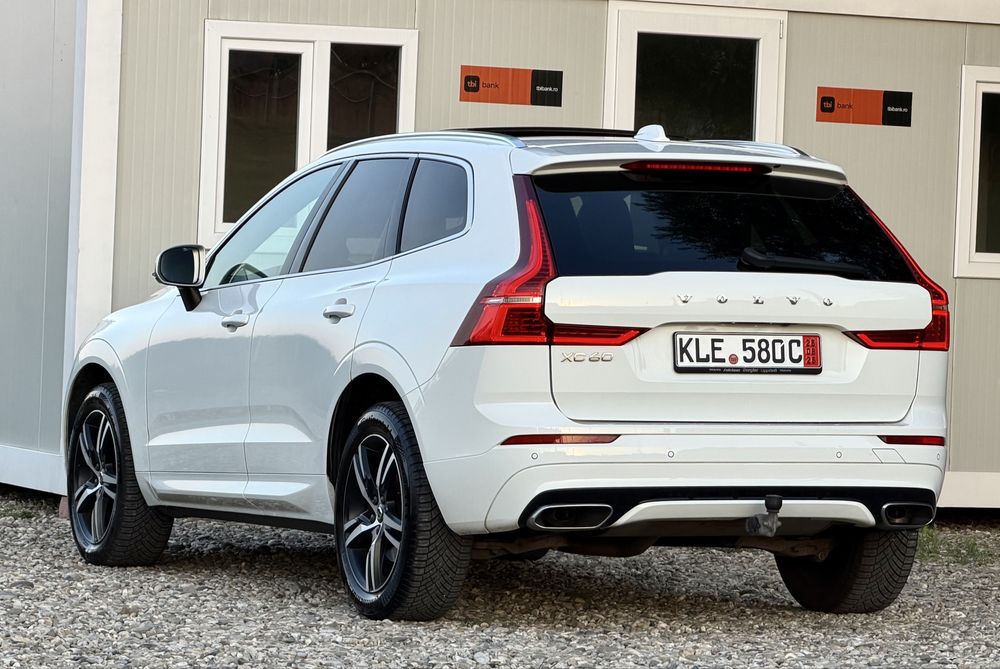 VOLVO XC60 0 — imagine 4