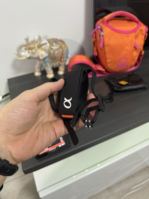 Sony A6400 фотоапарат (body) – отлично състояние