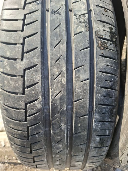 Продам шины. 235/45/18 континенталь