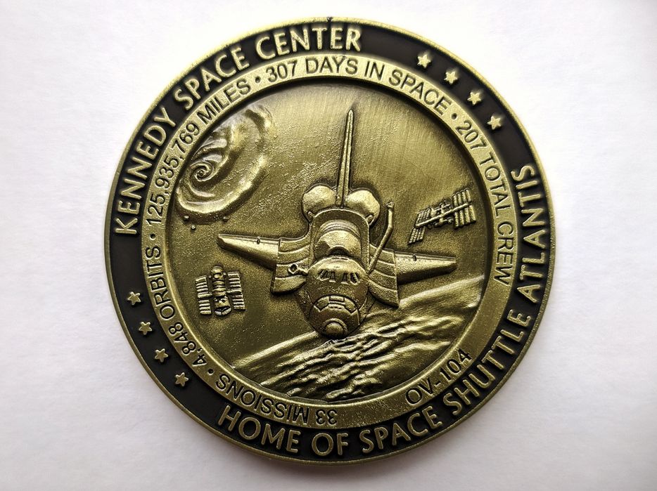 Медальон космического агентства НАСА.