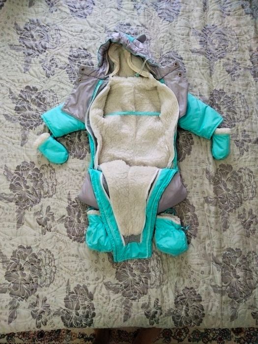 Детский комбинезон. Зима- весна