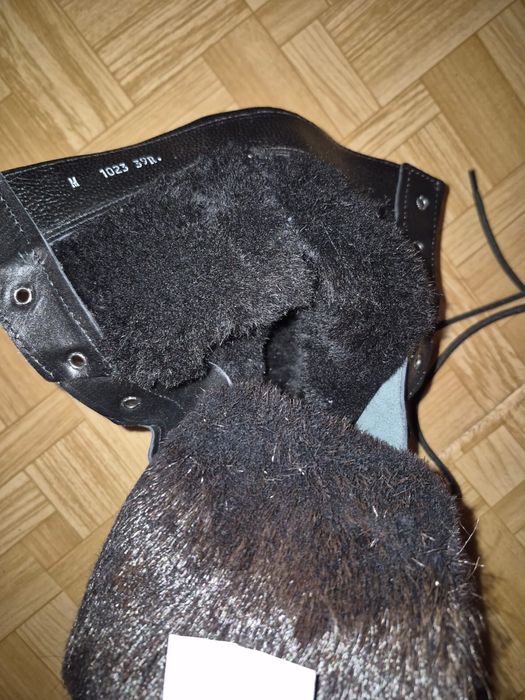 Продам Берцы 2 пары